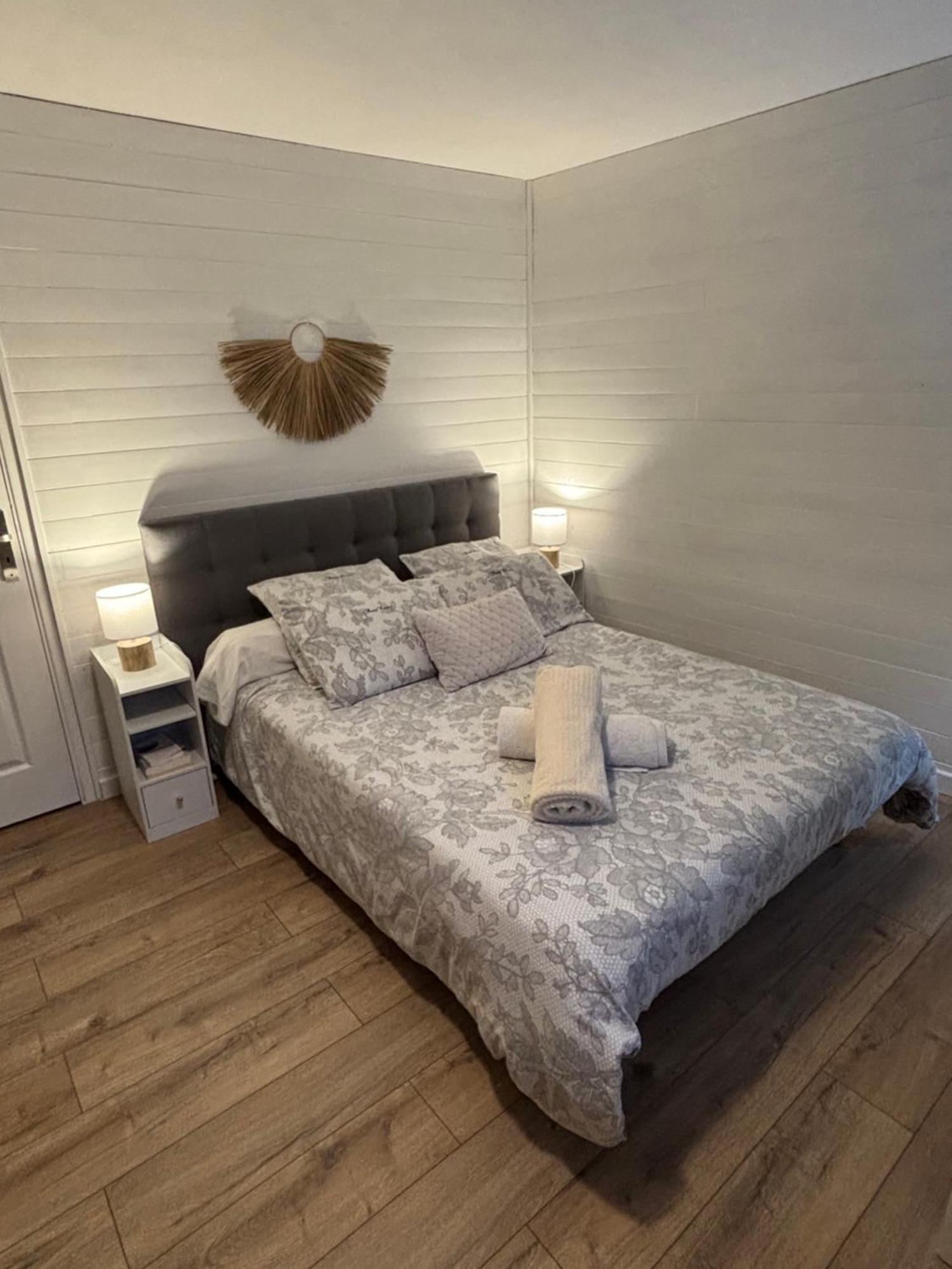 Chambre D'Hotes Du Vieux Collonges ภายนอก รูปภาพ